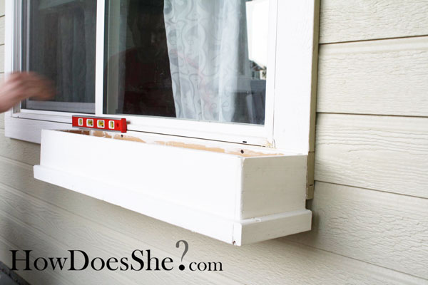 how to make a cedar window box