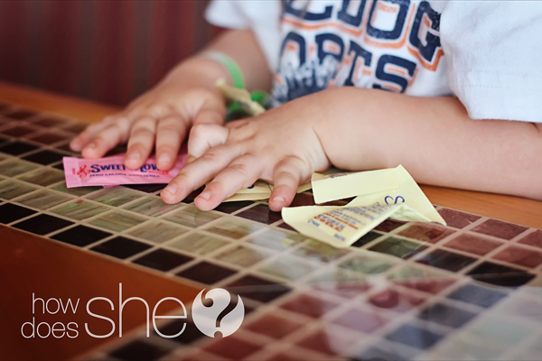 5 ideas to keep kids entertained at a restaurant