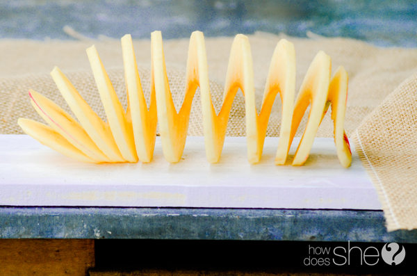 Sweetly Tart Honey Crisp applesauce
