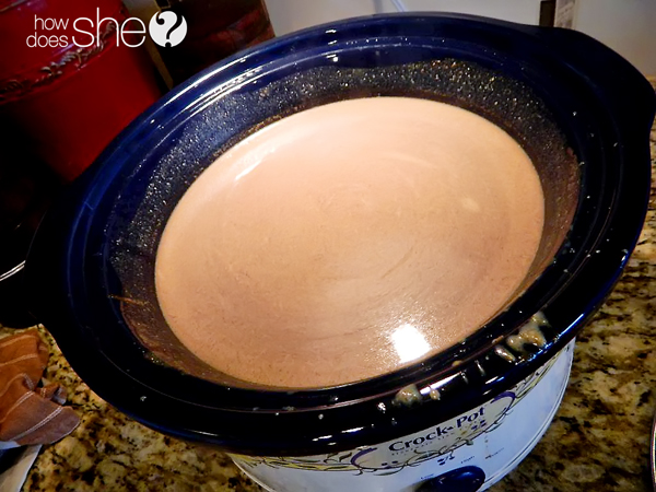 Creamy crockpot hot chocolate