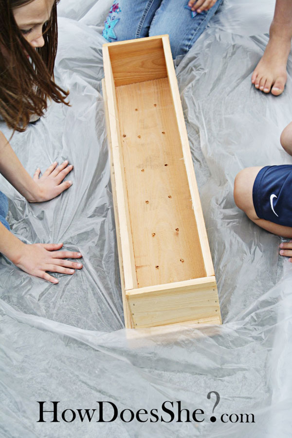 how to make a cedar window box