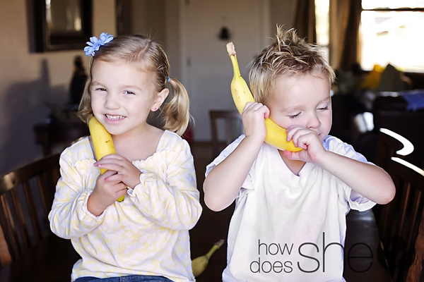 delicious and easy banana pops