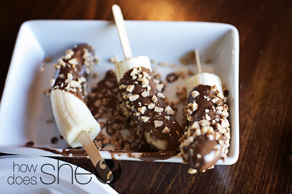 delicious and easy banana pops
