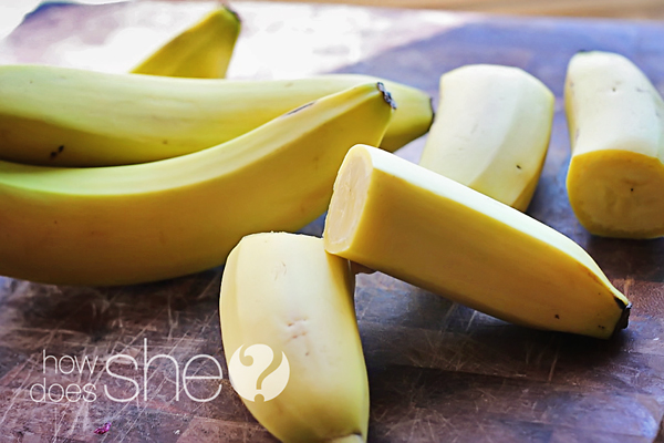 delicious and easy banana pops