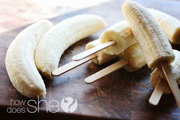 delicious and easy banana pops