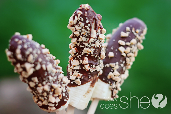 delicious and easy banana pops