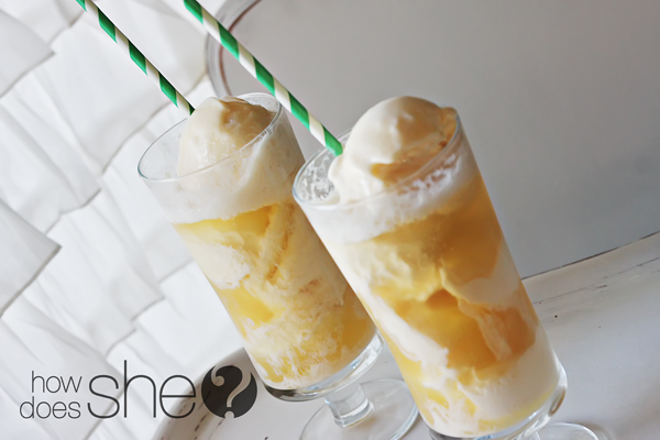 Apple Pie Floats