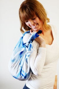 ways to wear a scarf