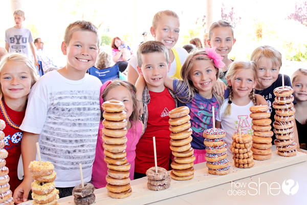 doughnuts display