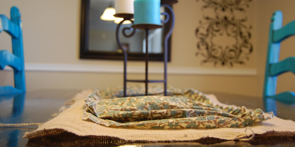 BURSTING with Burlap! 14 Ideas
