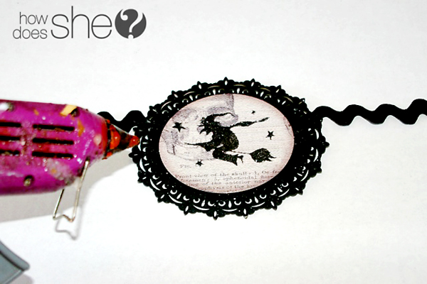 Create a Ghoulish Garland