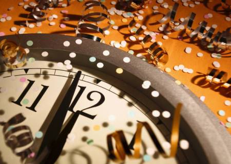 15 fun New Year’s Eve activities for kids or adults