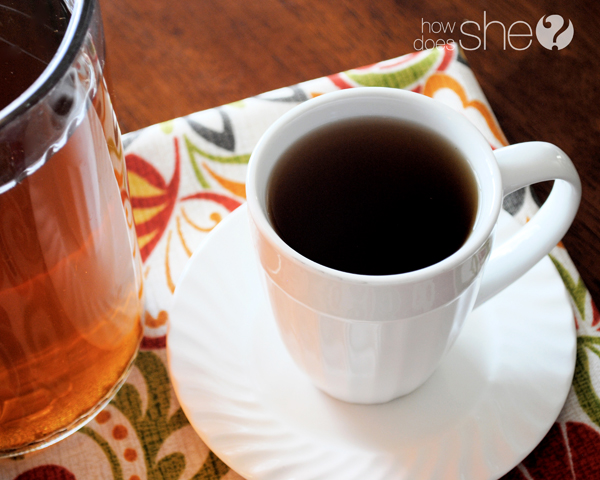 making your own herbal tea