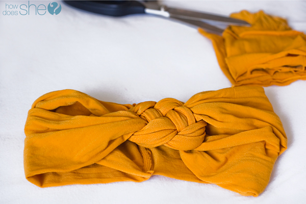 Turn your Old Nylon into a Headband