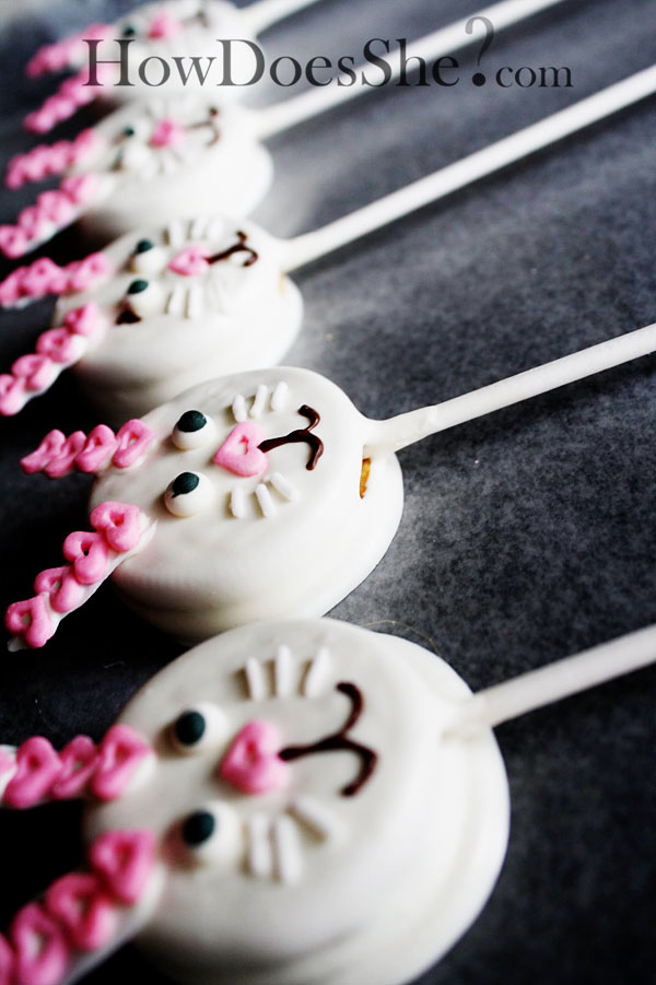 Easter Oreo Cookie Suckers