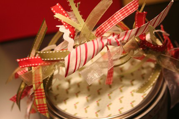 Fun Frugal Family Christmas Tradition #11 – Paint Can PJ’s